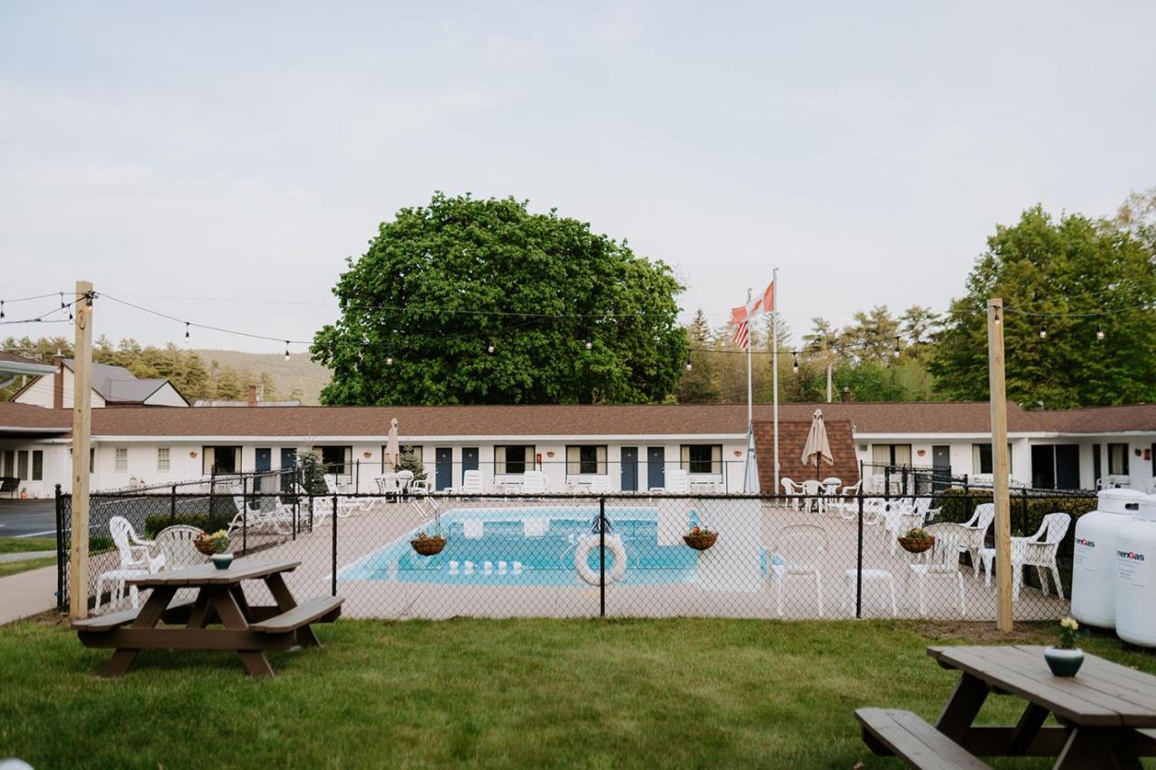 Motel Blue Moon