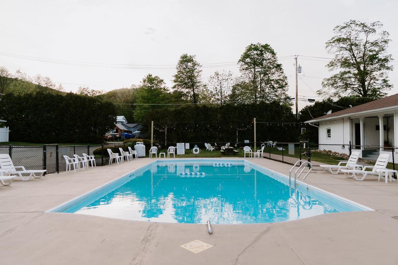 Motel Blue Moon Lake George